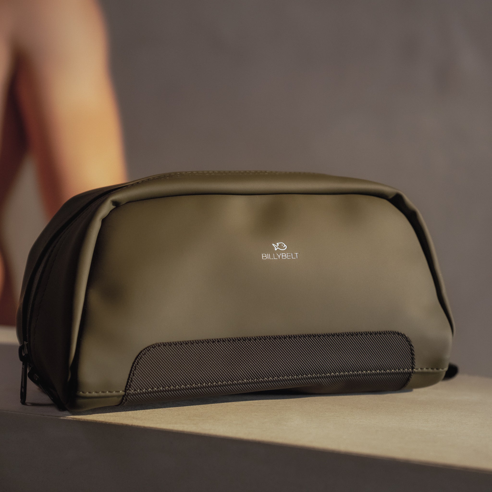 Waterproof toiletry bag - Khaki