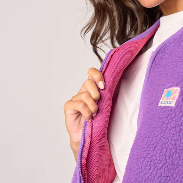 Soft and breathable mesh lining