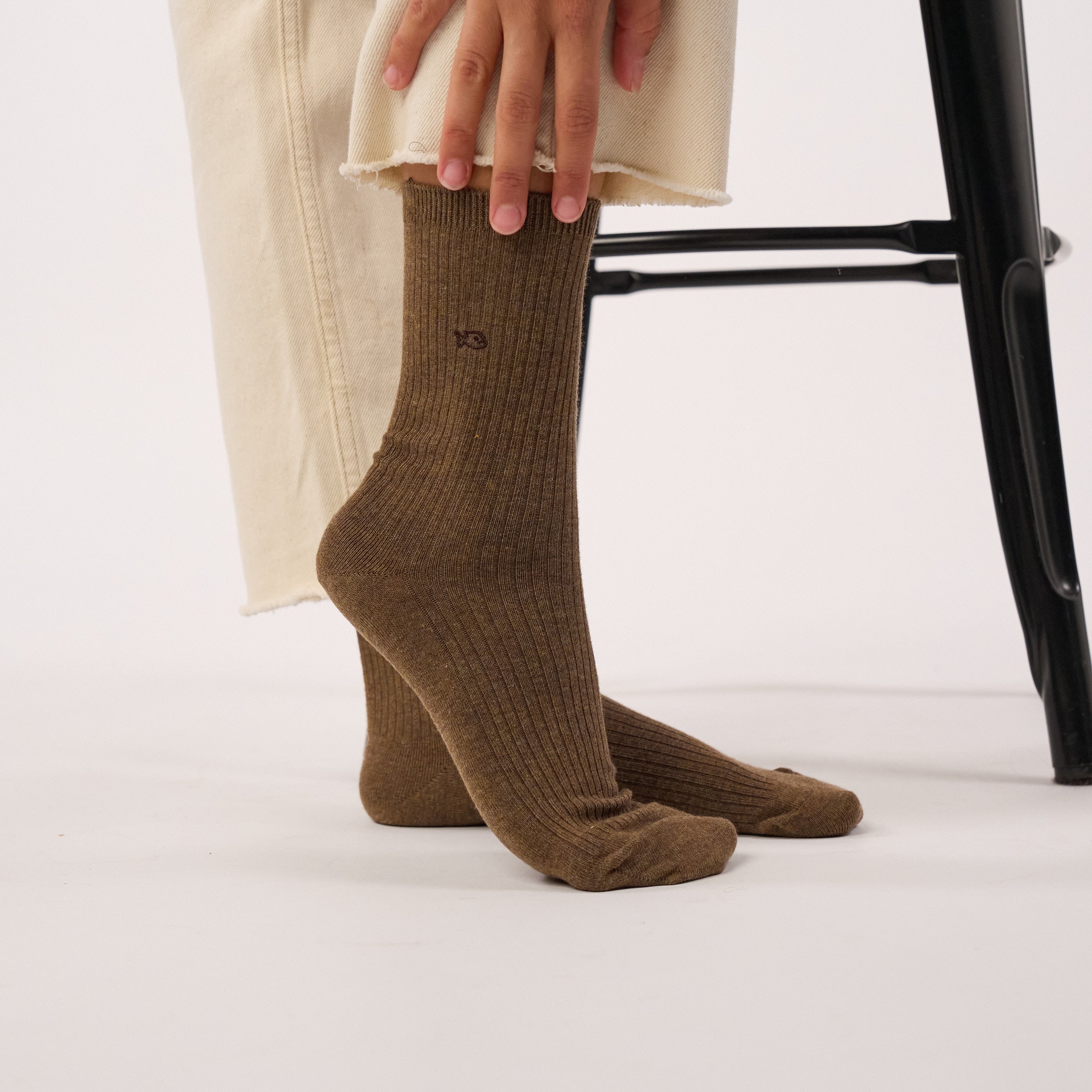 Chaussettes en coton peigné côtelées - Marron