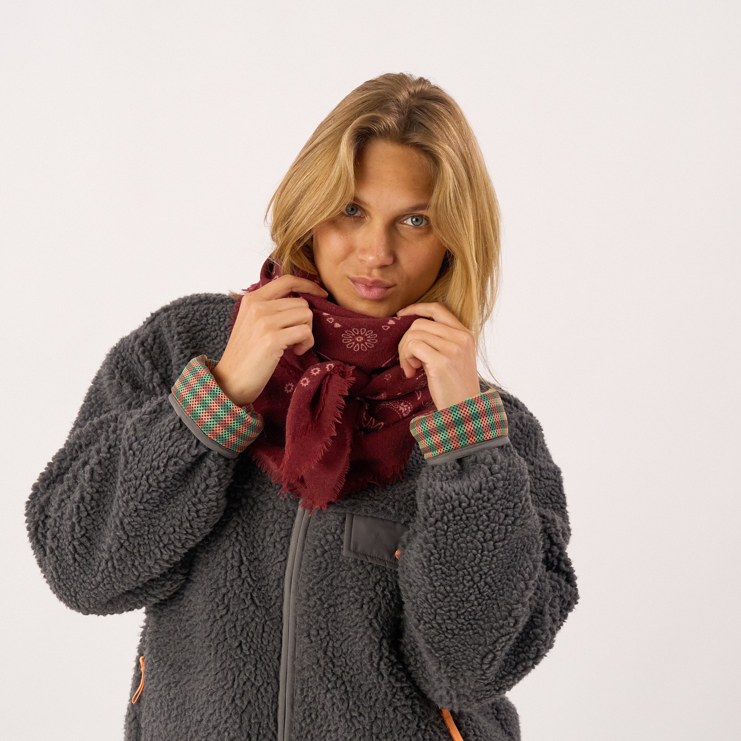 Damessjaal van 100% wol Louise - Bordeauxrood